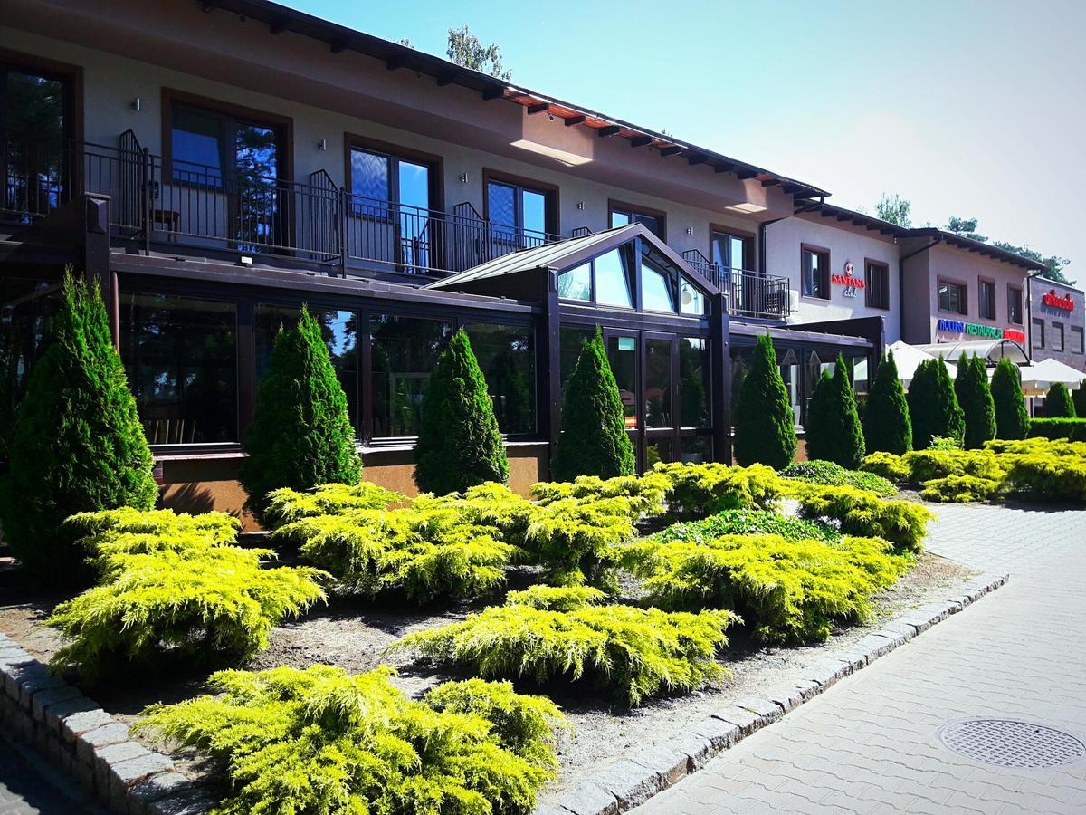 Santana Club Panzió Wielen Zaobrzanski Kültér fotó
